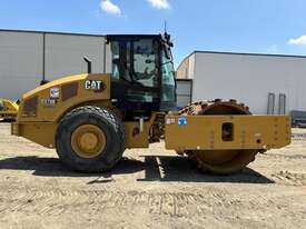 2021 CATERPILLAR CS78B VIBRATING ROLLER - picture0' - Click to enlarge