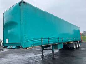 2004 Krueger ST-3-38 Tri Axle Prairie Wagon B Trailer - picture1' - Click to enlarge