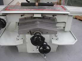 Manford Bed Type Milling Machine MF-B410VS-SP - picture2' - Click to enlarge