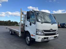 2018 Hino 300 921 Table Top - picture0' - Click to enlarge