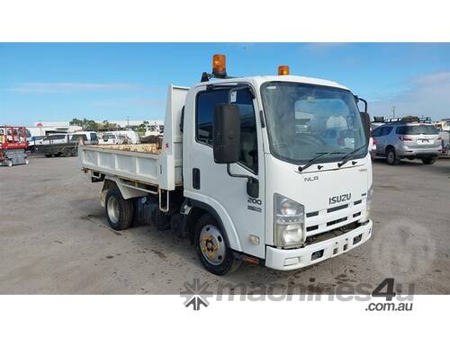 Isuzu NLR200