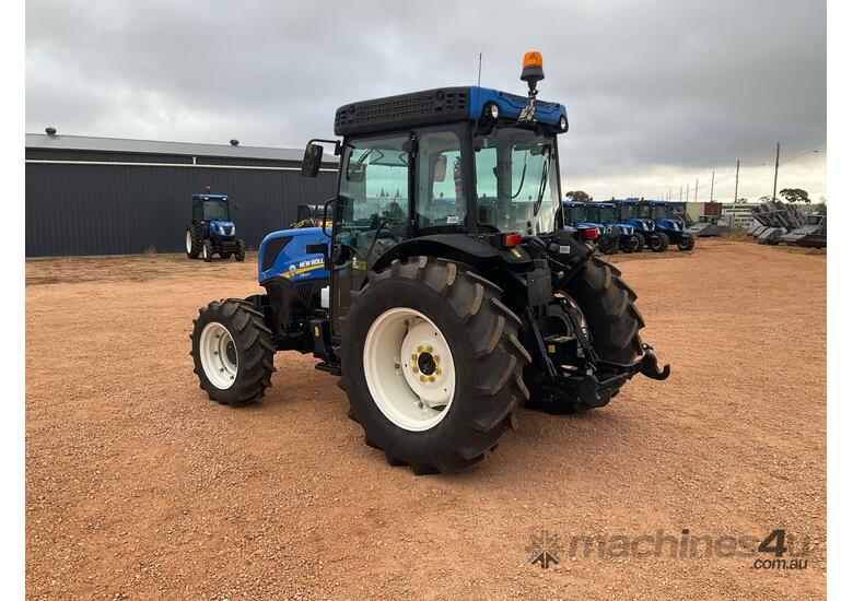 2022 New Holland T4.110LP 4WD Tractor