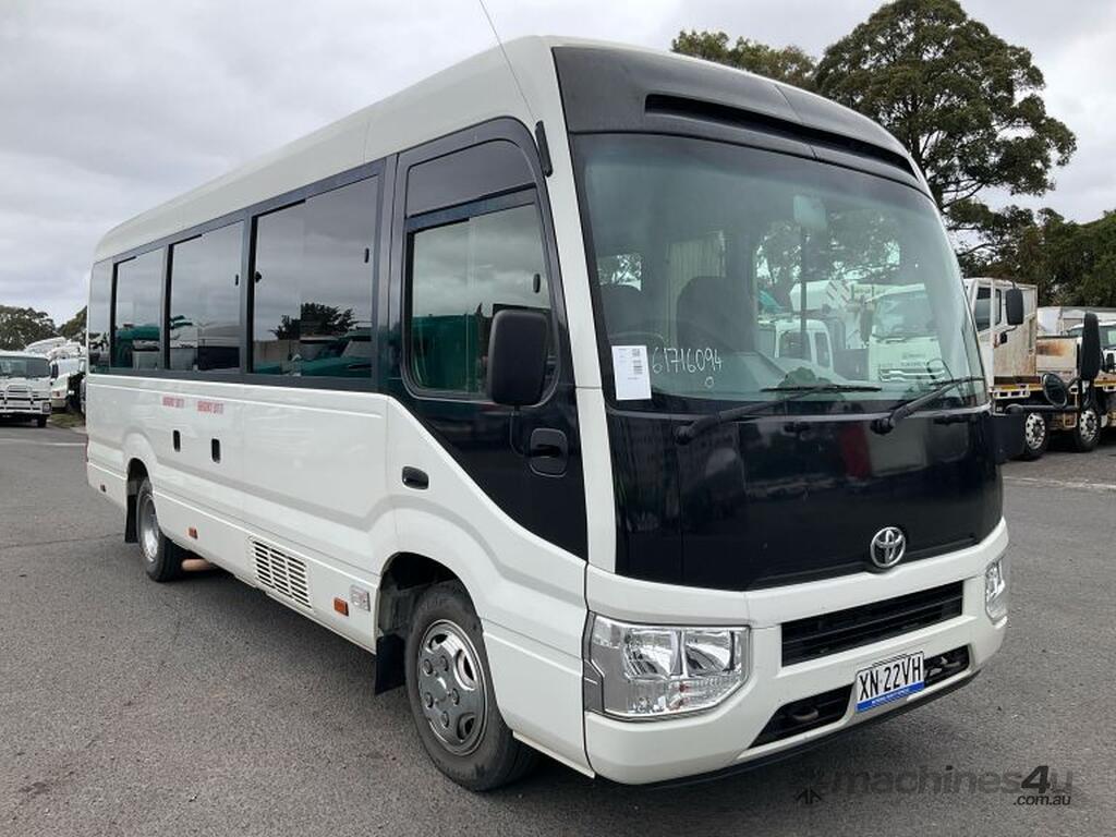 Buy Used 2018 Toyota 2018 Toyota Coaster 70 Series 22 Seat Bus Trucks ...