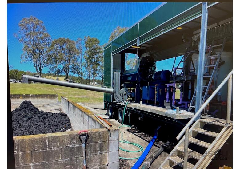 caption Andritz Mobile Centrifuge - Complete Sludge Dewatering Unit!
