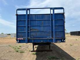 FRUEHAUF FLAT TOP TRAILER - picture0' - Click to enlarge