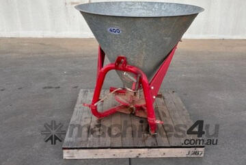 (8704) SITREX 400 Fertiliser spreader (Griffith, NSW)