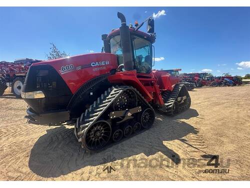 caption 2022 CASE IH Quadtrac 600