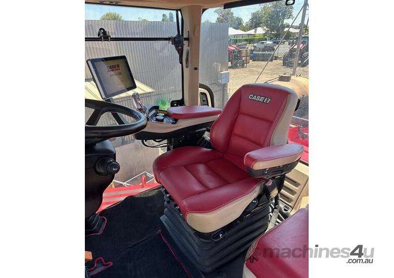 caption 2022 CASE IH Quadtrac 600