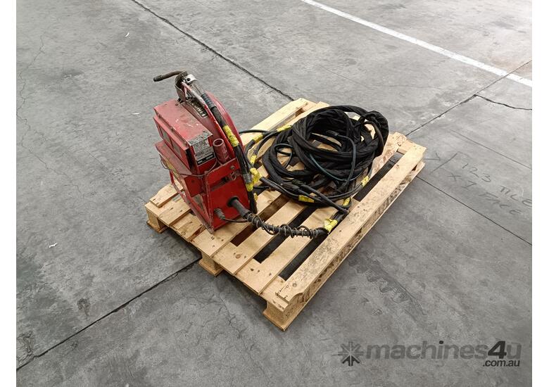 caption Lincoln Electric LN-22 Squirt Welder