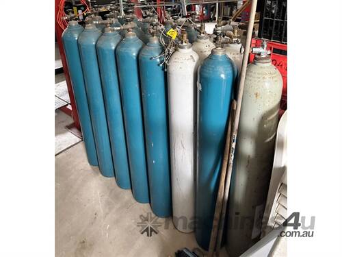 caption QTY OF BANK CYLINDERS- G SIZE TANKS