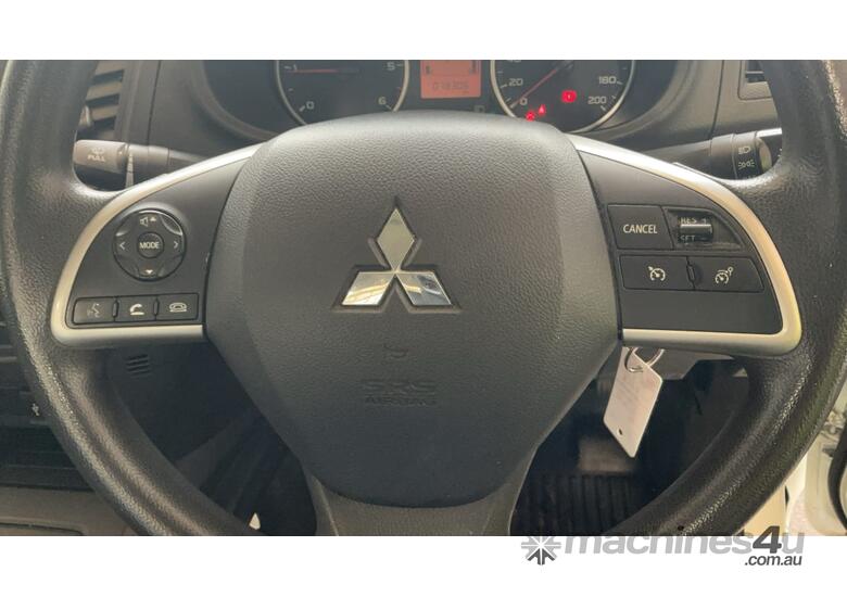 caption 2018 Mitsubishi Triton GLX Diesel