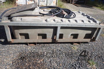 Custom Made Diesel fuel pod 400L