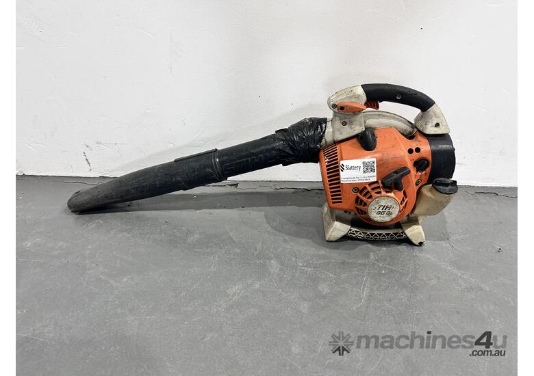 caption Stihl BG86 Blower