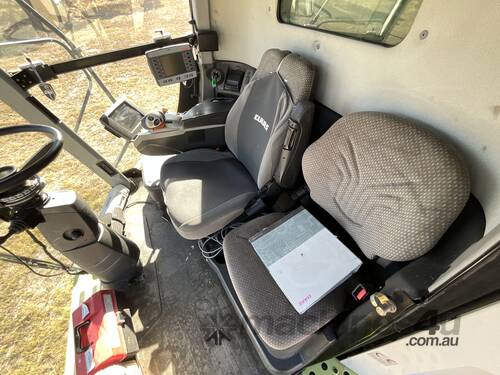 caption 2015 Claas Lexion 760 Harvester