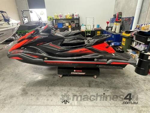 caption 2020 Yamaha FX Svho