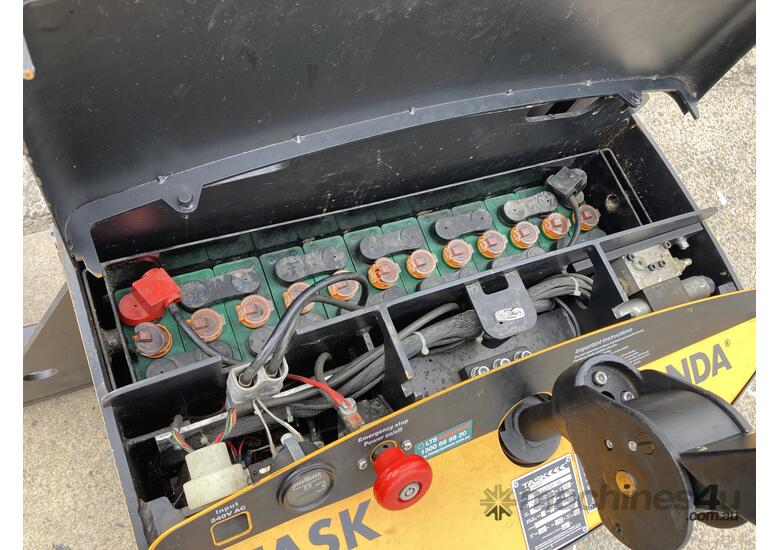 caption 2018 Task Conda1.5-3.5 SS Walk Behind Electric Forklift