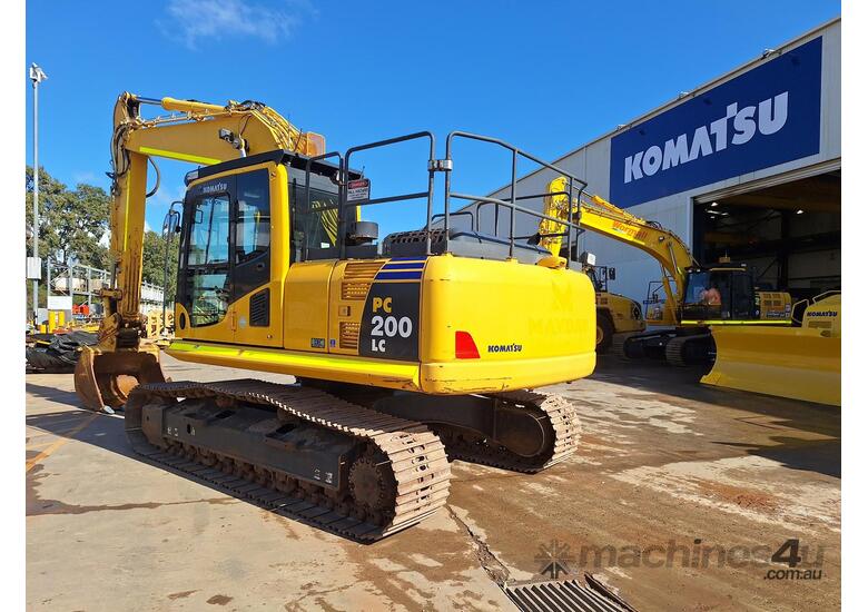 2020 Komatsu PC200LC-8 