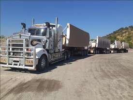 Kenworth T909 - picture0' - Click to enlarge