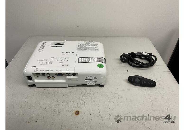 caption EPSON 3LCD Overhead Projector
