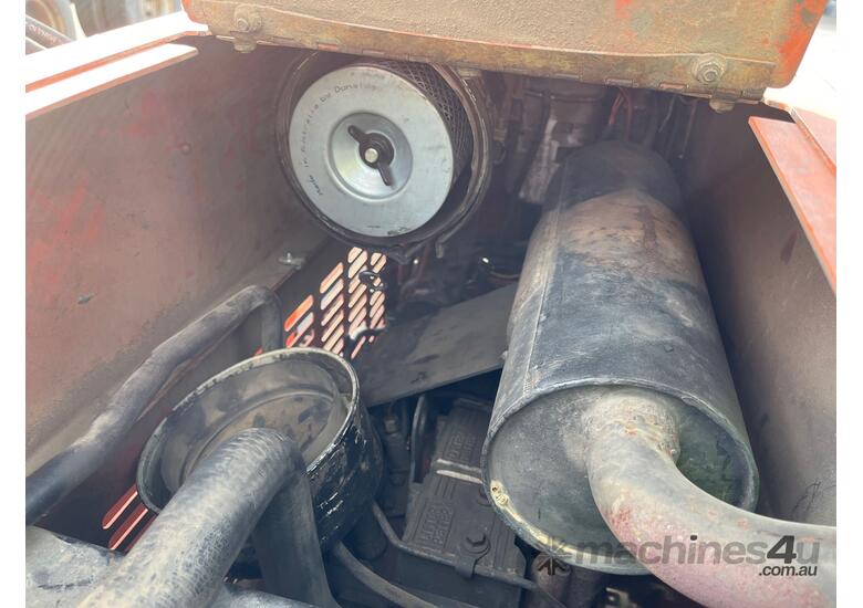 Ditch Witch JT820 Directional Drill