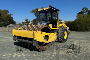 2017 Bomag BW211PD-5 Padfoot Roller