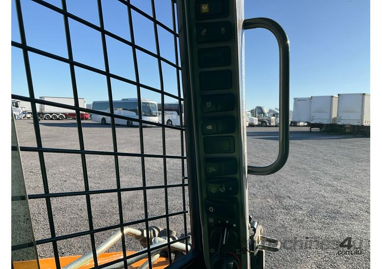 2022 Case TR340B Skid Steer (Tracked)