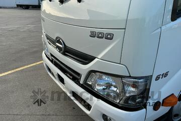 2020 Hino 300 616 Refrigerated Pantech