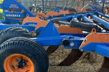 Grizzly RT011 Chisel Plough/Rippers Tillage Equip