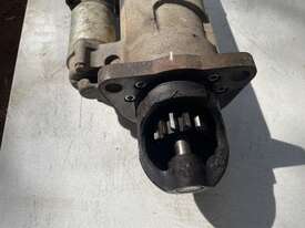 Cat C15 Starter Motor - picture2' - Click to enlarge