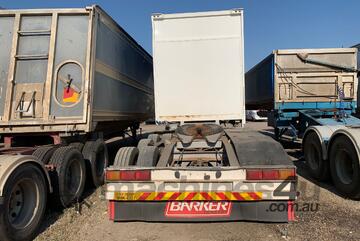 2023 Barker Heavy Duty Tri Axle Tri Axle Flat Top Curtainsider A Trailer 2023 Barker Heavy Duty Tri Axle Tri Axle Flat Top Curtainsider A Trailer