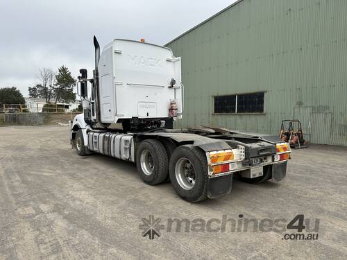 caption 2012 Mack CLXT 6x4 Prime Mover
