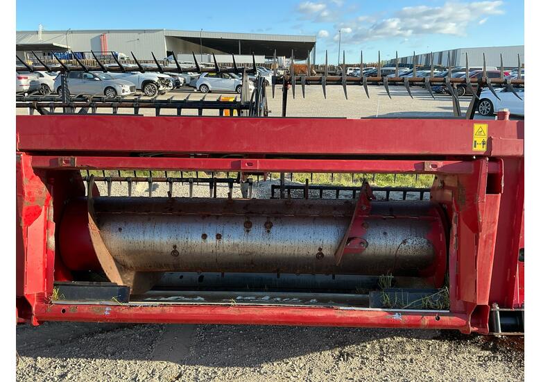 2017 Case IH 3152 Draper Header Front