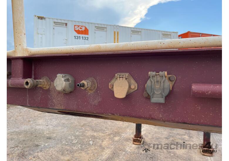 caption 2017 Barker Heavy Duty Tri Axle Tri Axle Skel Trailer