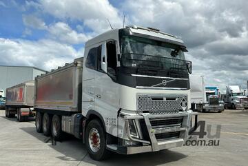 2019 Volvo FH16 700 Tipper & Quad Dog Combination