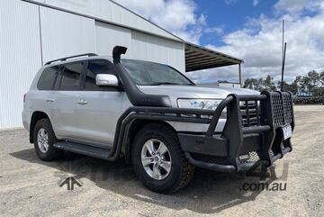 Toyota   Landcruiser