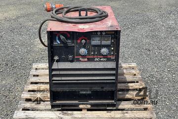 LINCOLN DC-400 MULTI-PROCESS WELDER