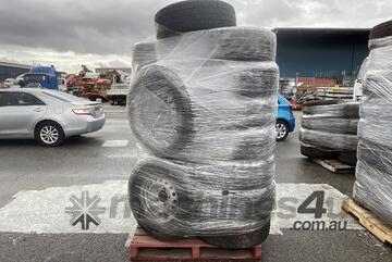 Pallet of Assorted Wheels and Tyres