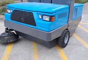 Conquest Fully Refurbished - PB200D Sweeper