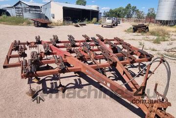 international scarifier 25 tyne