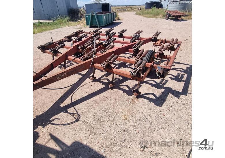 international scarifier 25 tyne