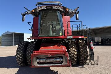 2021 CASE 8250 & MACDON D140 & COMB TRAILER