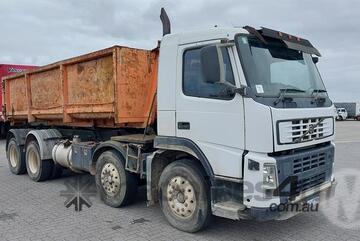 Volvo   FM