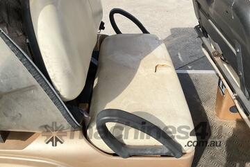 Emc 2011   EG2048KSZ Golf Cart