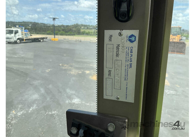 2010 Manitou MHT10160 Telehandler