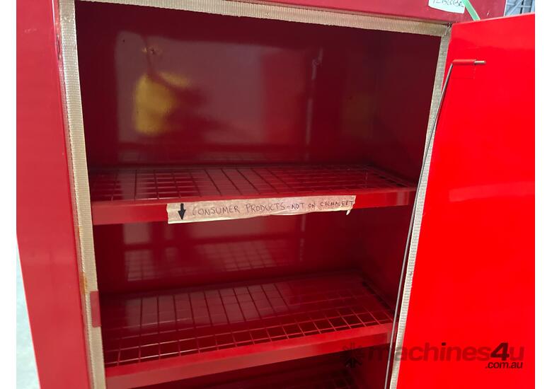 Flammable Liquid Locker 