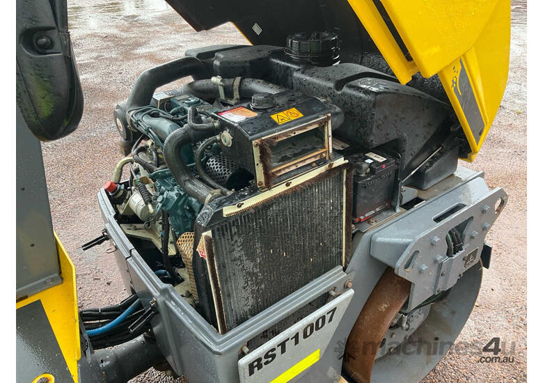 2014 Dynapac CC1200 Articulated Double Drum Roller