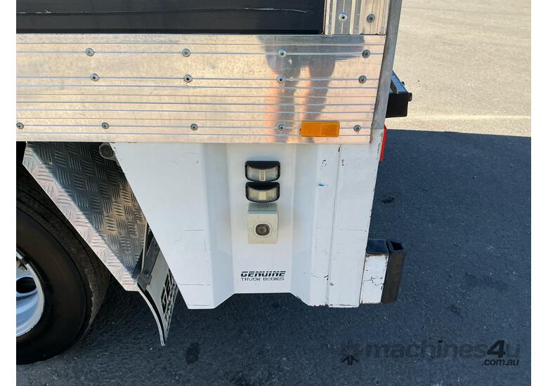 2017 Mitsubishi Fuso Canter Refrigerated Pantech