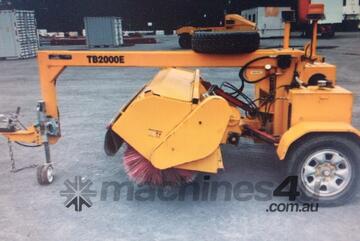 Sewell TB-2000e towed road broom , 2013 , 412 hrs , remote control ,