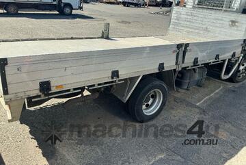 Isuzu 2015   NPR 300 Tray Top