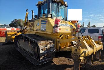 2013 KOMATSU D65WX-17 DOZER WITH VPAT BLADE